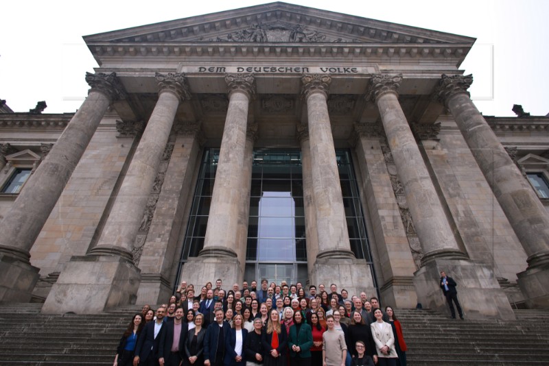 GERMANY PARTIES PARLIAMENT