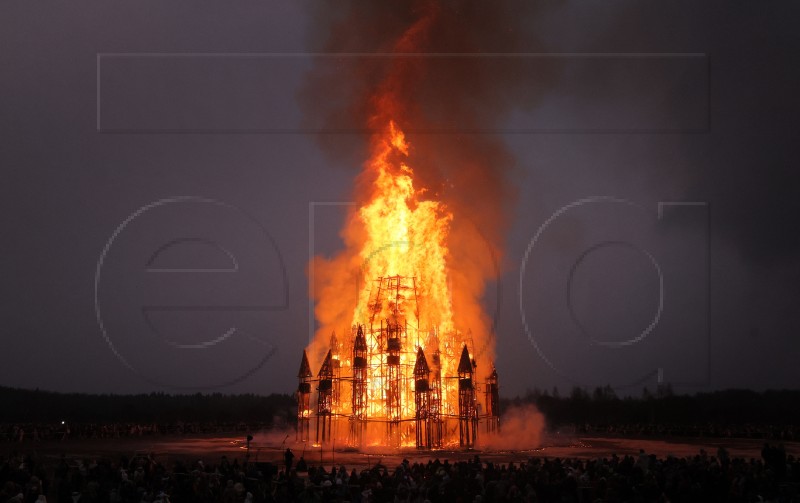 RUSSIA MASLENITSA TRADITION