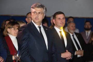 Plenković nazočio obilježavanju 35. godišnjice osnutka HDZ-a Splita