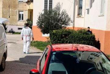 Zadar: Preminuo 26-godišnjak kojeg je policija pronašla na cesti