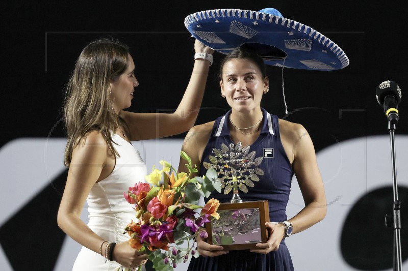 WTA Merida: Navarro do naslova bez izgubljenog gema