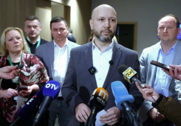 Konferencija za medije Mihaela Zmajlovića