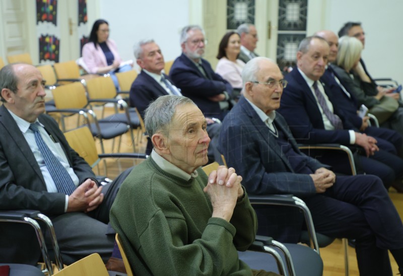 Okrugli stol Cijena hrane "od polja do stola“: ekonomska i/ili špekulativna logika?