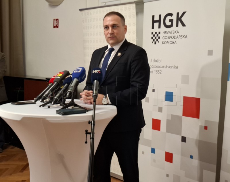 Konferencija za novinare o proljetnoj sjetvi u HGK - Županijskoj komori Osijek