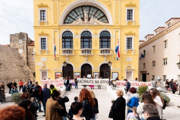 Split: Marš za prava žena