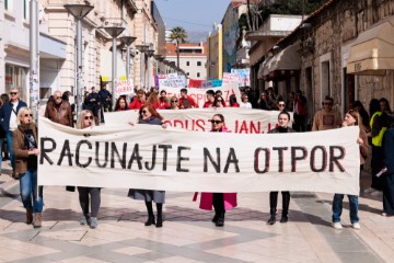 Split: Marš za prava žena