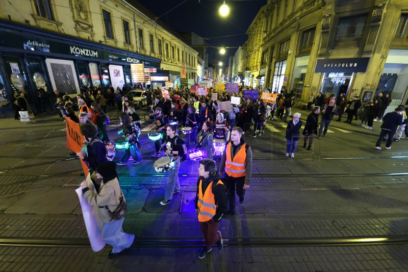 Deveti Noćni marš u Zagrebu