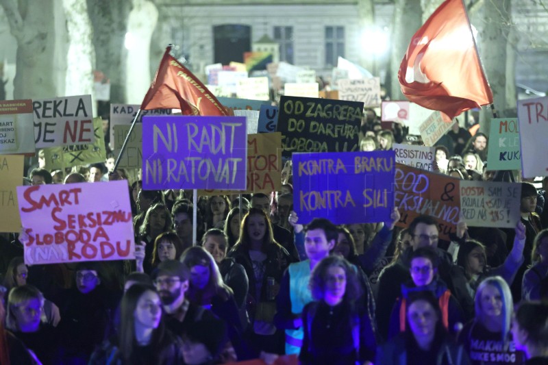 Deveti Noćni marš u Zagrebu