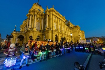 Deveti Noćni marš u Zagrebu