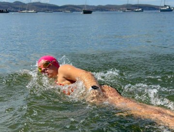 Dina Levačić rijekom Derwent preplivala 34 km do ušća u Tasmansko more