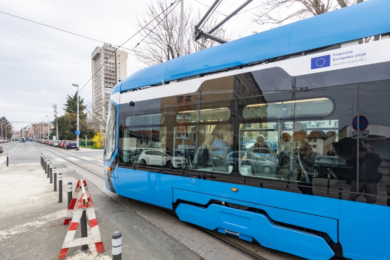 ZET: Pušten u promet novi nikopodni tramvaj