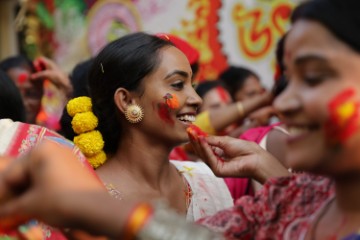 INDIA HOLI FESTIVAL