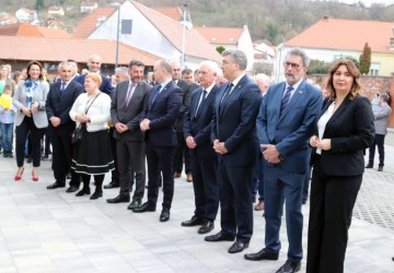 Plenković: Do kraja desetljeća svako dijete u Hrvatskoj imat će mjesto u vrtiću