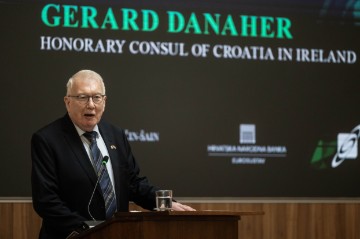 Predavanje Ante Čičin-Šain