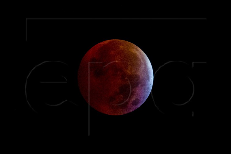 VENEZUELA TOTAL LUNAR ECLIPSE