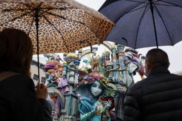 SPAIN FALLAS FESTIVAL