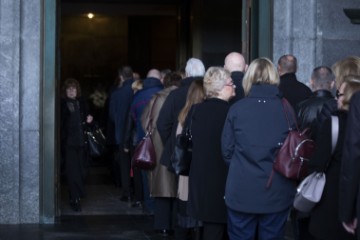 Posljednji ispraćaj predsjednika Vrhovnog suda RH Radovana Dobronića