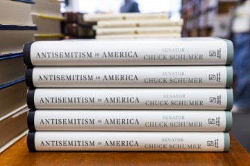 USA SCHUMER BOOK