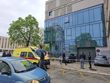 Policajka u unakrsnoj vatri ubila pljačkaša banke u središtu Splita