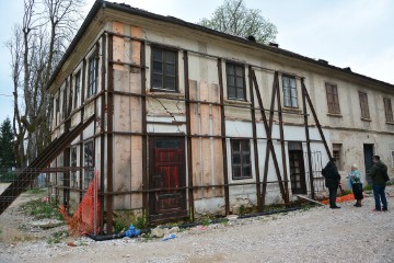 Karlovac: Konferencija za medije Zvonimira Troskota