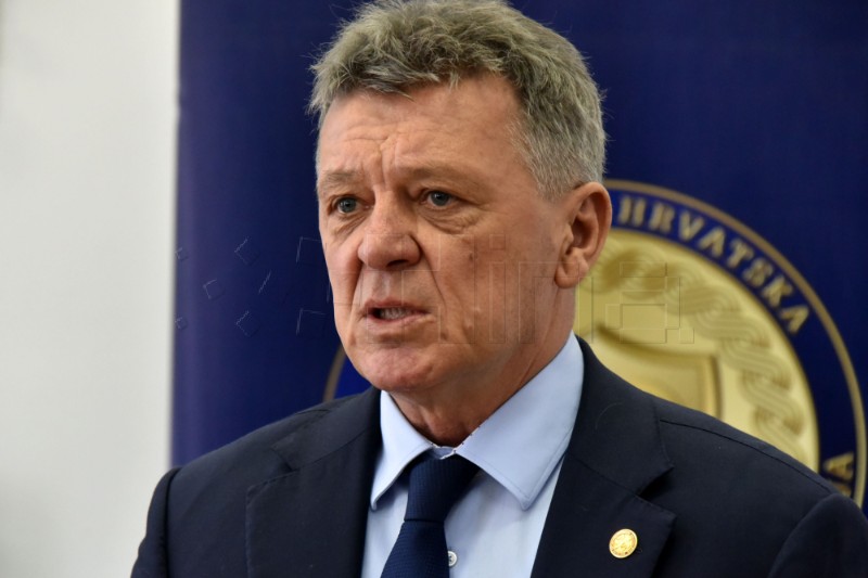 Vukovar: Medved nazočio identifikaciji posmrtnih ostataka žrtava iz Domovinskog rata