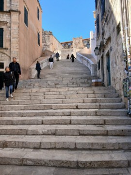 Dubrovnik – Obnovljeni Skalini uz Jezuite
