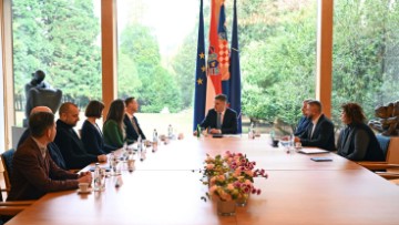 Predsjednik Milanović primio predstavnike Muzičkog biennala Zagreb