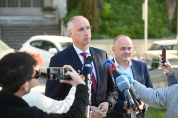 Konferencija za novinare Ivice Puljka vezano za Spaldaium arenu