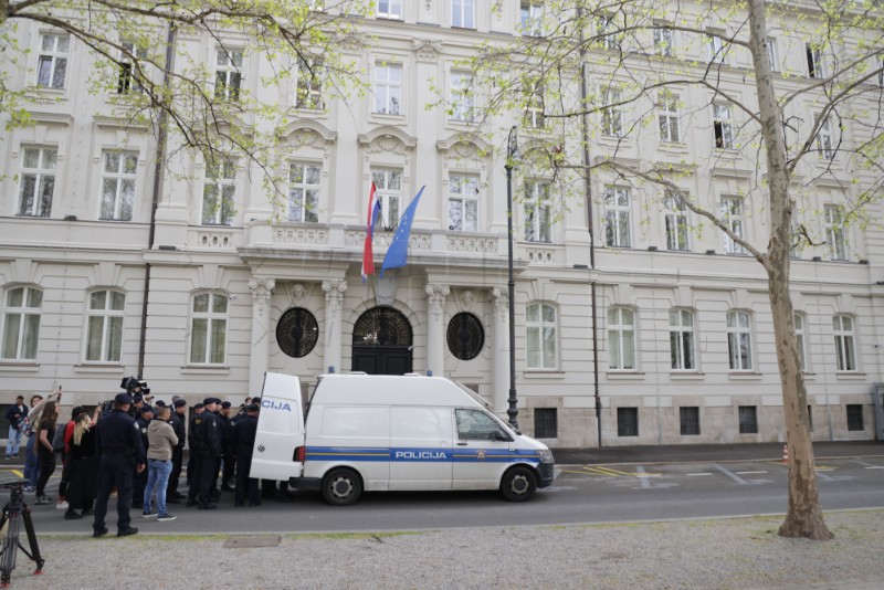 Prosvjed ispred Ministarstva vanjskih poslova