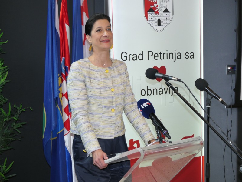 Petrinja: Otvoren Centar za mlade "Laura"