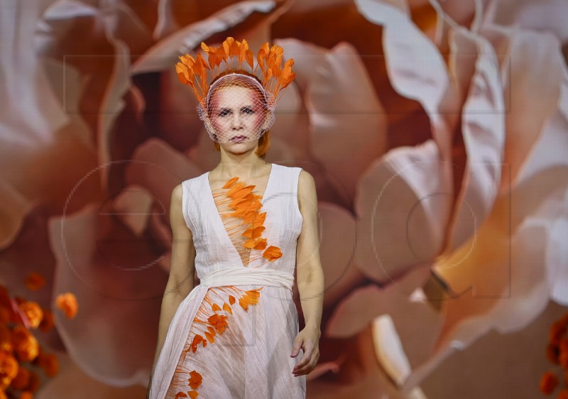RUSSIA FASHION 