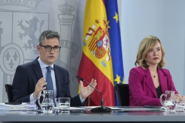 SPAIN GOVERNMENT CABINET MEETING
