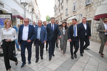Plenković u Splitu s kandidatima HDZ-a na lokalnim izborima