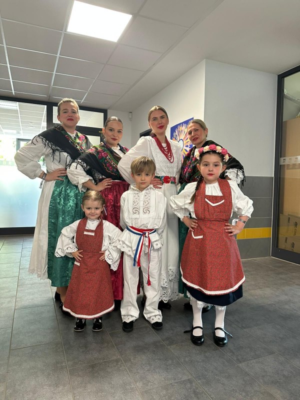 Hrvatski festival u Hamburgu okupio folklorna društva Hrvata
