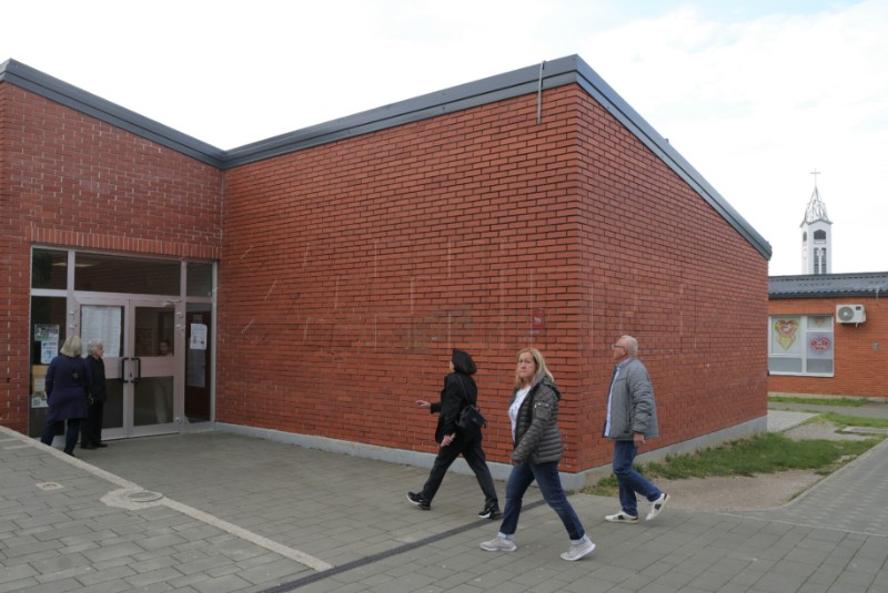 Otvorena biračka mjesta za lokalne izbore