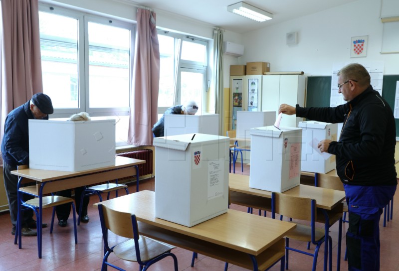 Otvorena biračka mjesta za lokalne izbore