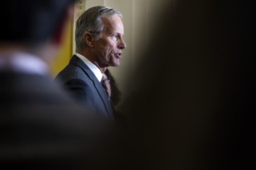 USA GOVERNMENT SENATE TAX BILL
