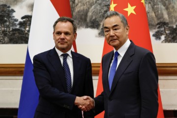 CHINA NETHERLANDS DIPLOMACY