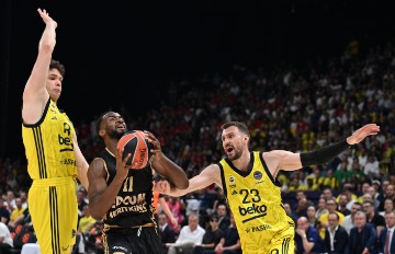 UAE BASKETBALL