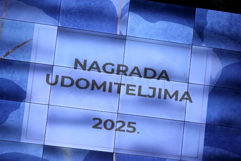 Svečano uručene nagrade u povodu Nacionalnog dana udomiteljstva