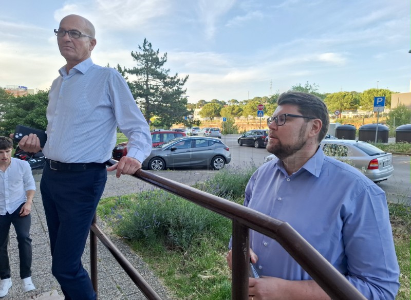 Peđa Grbin (SDP) novi gradonačelnik Pule
