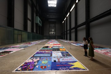 BRITAIN TATE AIDS