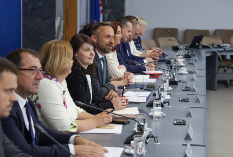 Sastanak sindikata i pregovaračkog odbora Vlade RH