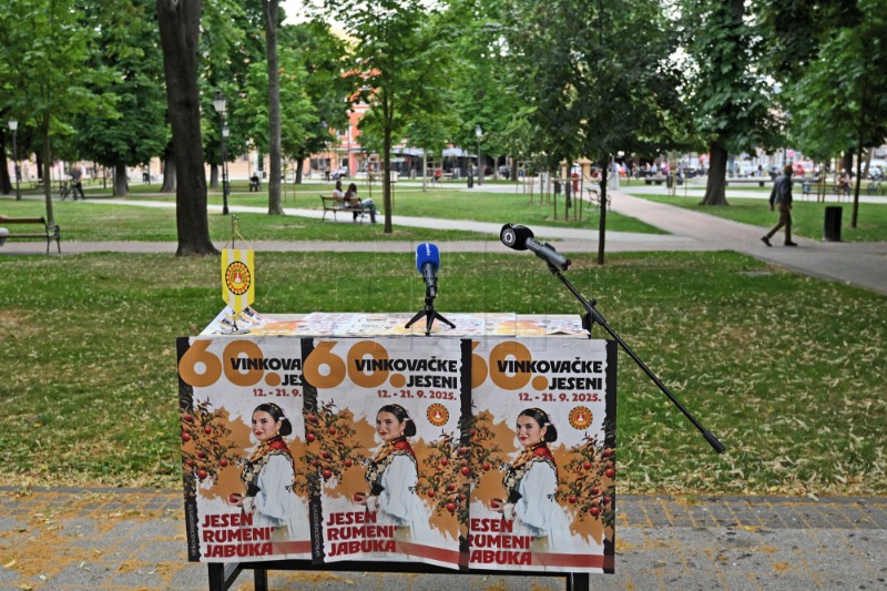 Najavna konferencija 60. Vinkovačkih jeseni