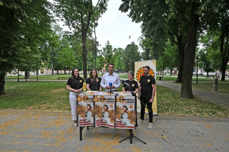 Najavna konferencija 60. Vinkovačkih jeseni