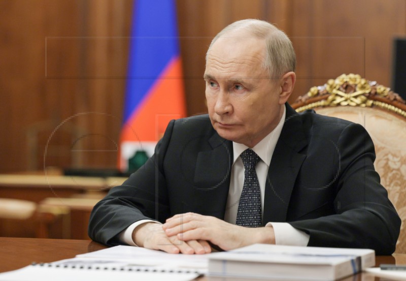 RUSSIA PUTIN DEFENCE