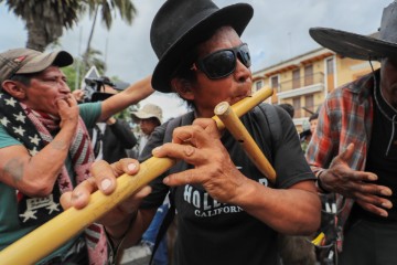 ECUADOR TRADITIONS