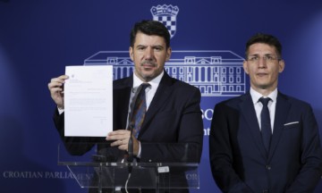 Konferencija za medije Kluba zastupnika Mosta