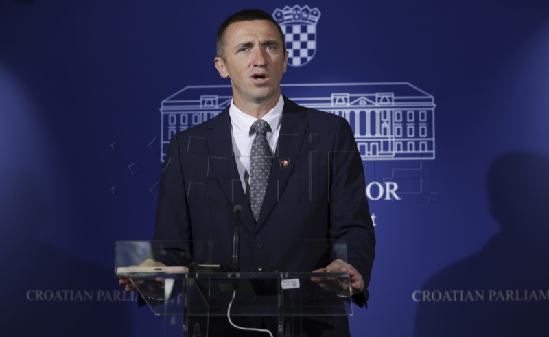 Konferencija za medije Ivana Penave