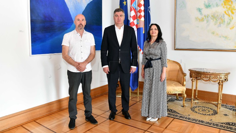 Predsjednik Milanović razgovarao s predstavnicima Tehničke škole Ruđera Boškovića